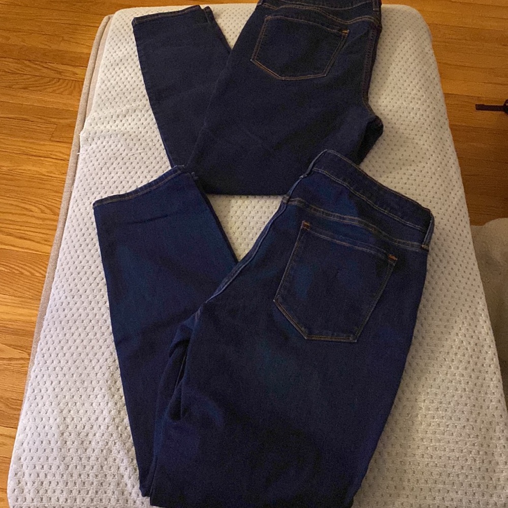 NWOT 2 pair bundle Old Navy Jeans size 14
